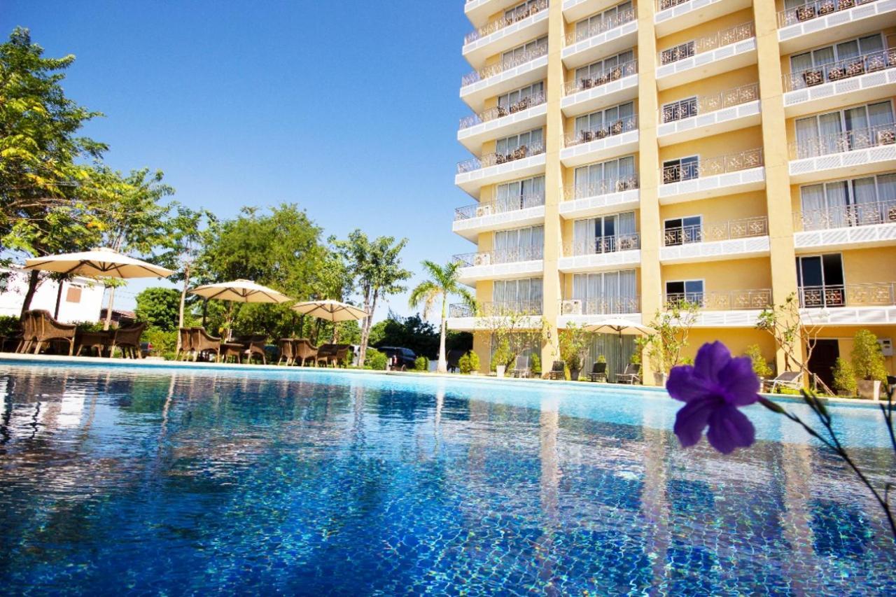 Continental Plaza Vientiane Hotell Ban Nongdouang Exteriör bild